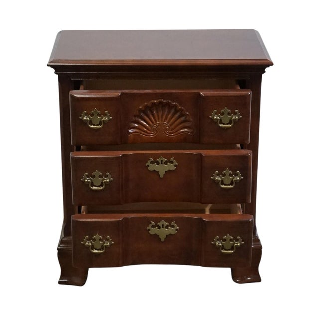 Late 20th Century Late 20th Century Universal Furniture Cherry Traditional Style Blockfront 26" Three Drawer Nightstand 605-355 For Sale - Image 5 of 12