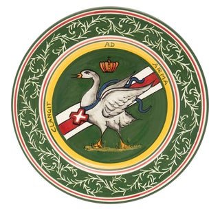 Goose Dinner Plate 11.5", Contrade Dinnerware From Siena For Sale