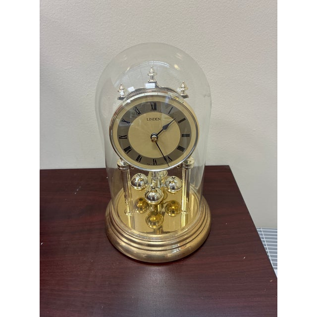 Traditional Vintage Linden Anniversary Clock For Sale - Image 3 of 7