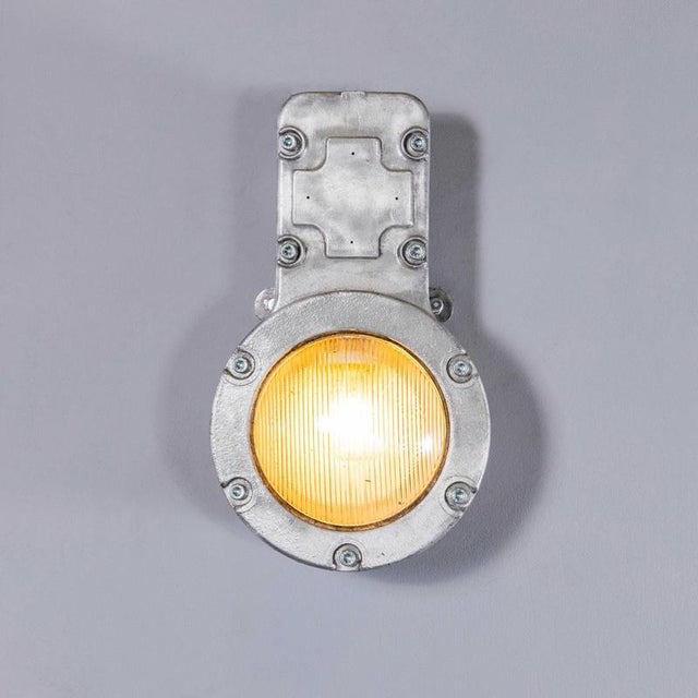 Vintage Heyes Cast Bulkhead Lamp, 1950s For Sale - Image 9 of 9