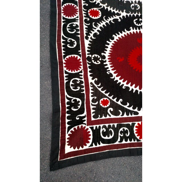 Boho Chic Vintage Red and Black Bukhara Suzani Tapestry For Sale - Image 3 of 8