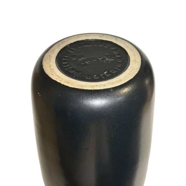 Mid-Century Modern Mid-Century Modern Black Glaze Ceramic Vase by David Gil for Bennington, 1950s For Sale - Image 3 of 4
