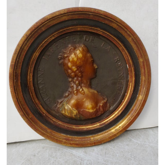 Wax cast of the medallion of Nini (1717 - 1786.) dedication to the sitter "Suzanne Jarente De La Reyniere 1760" Late 18th-...