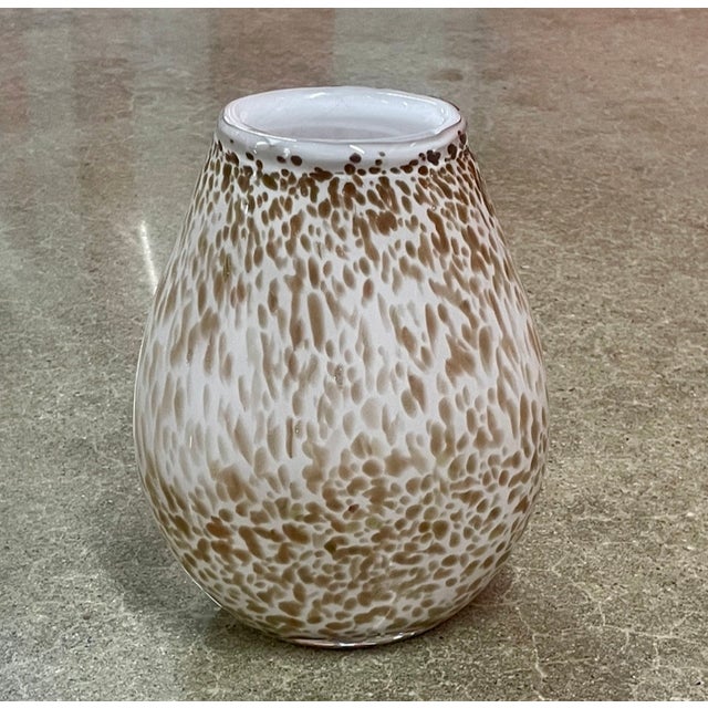 1970s Mid-Century Mantorp Glasbruk Swedish Confetti Art Glass Vase For Sale In Atlanta - Image 6 of 6
