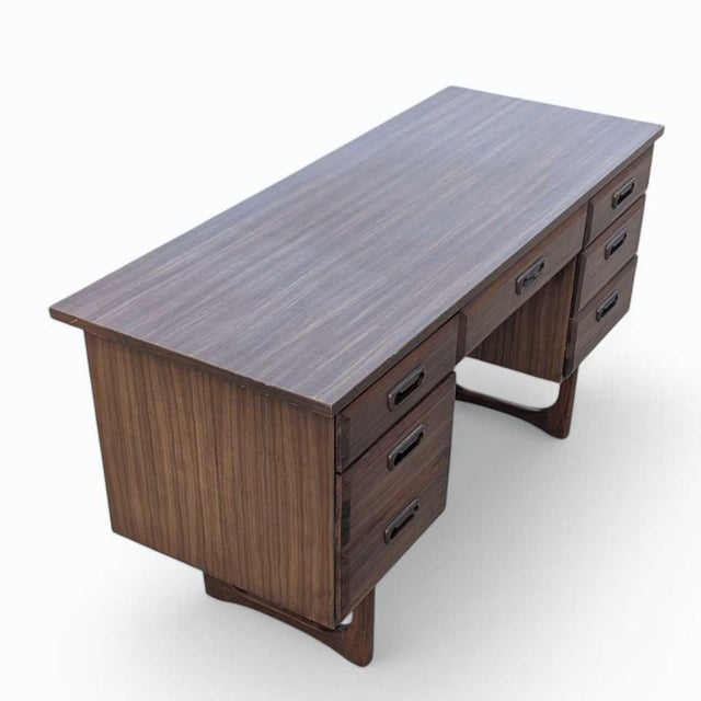 Mid-Century Desk – Laminate Top Desk, Vintage Wooden Desk, Retro Office Desk, Stylish Work Desk For Sale - Image 4 of 18