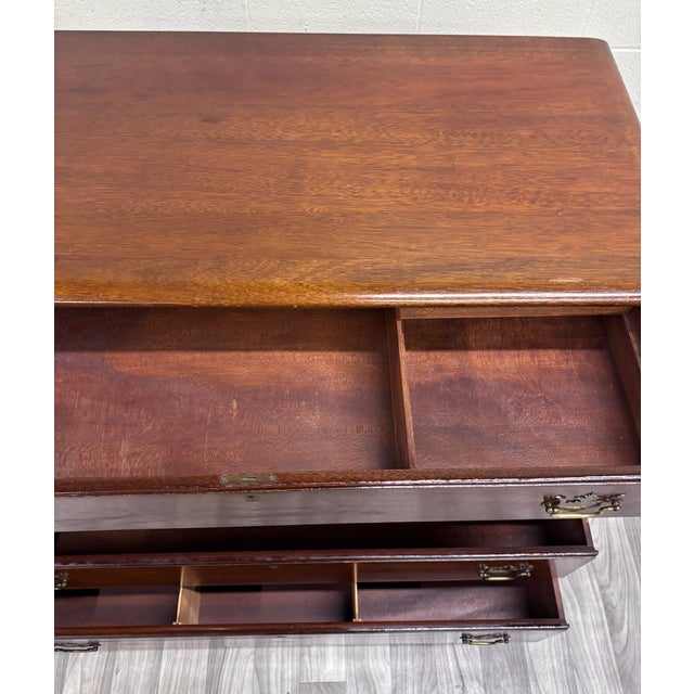Antique Chippendale Style Mahogany Four Drawer Chest of Drawers Bachelor’s Chest For Sale - Image 12 of 12