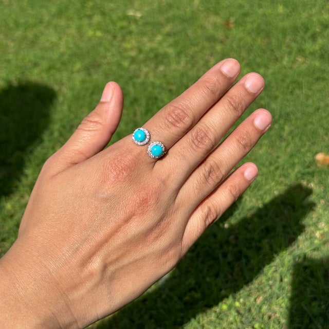 Modern Modern Luxe 1.62ct Turquoise Diamond Toi Et Moi Open Ring in 14k Gold Szie 4 For Sale - Image 3 of 15