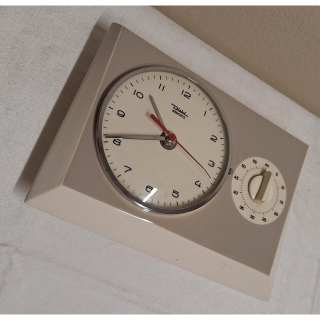 Mid-Century Modern Mid-Century German Wall Clock with Egg Timer in Cream-White-Gray Ceramic Housing by Diehl, 1960s For Sale - Image 3 of 6