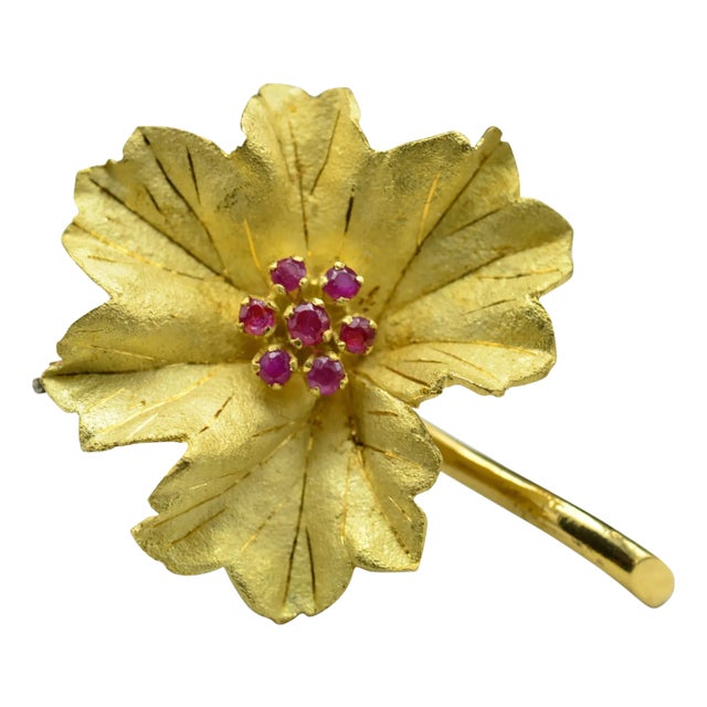 The Lyra: Vintage Signed 18 Karat Yellow Gold Floral Brooch set with Rubies For Sale