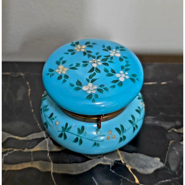Victorian Moser French Opaline Glass Powder Jar For Sale - Image 3 of 7