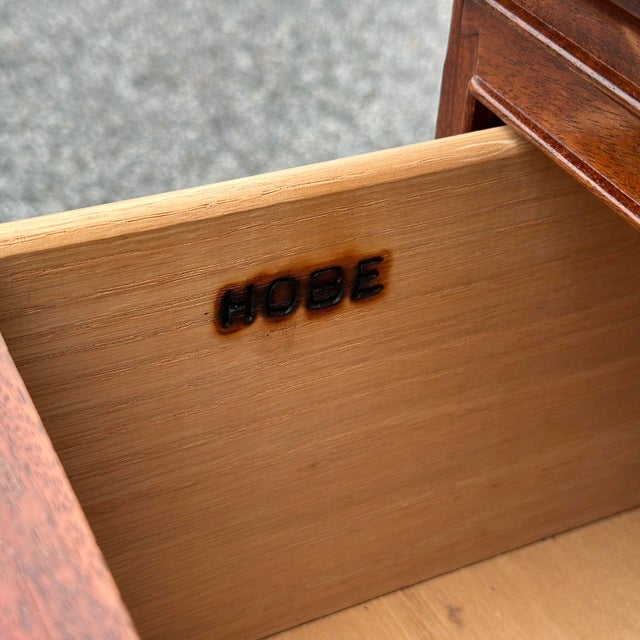 Brown Bespoke Block and Shell Carved Mahogany Chest After Townsend & Goddard For Sale - Image 8 of 17