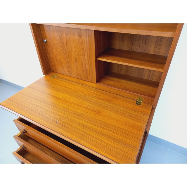 Vintage Teak Bookcase with Chest of Drawers and Secretary, 1960s-1970s For Sale - Image 10 of 18