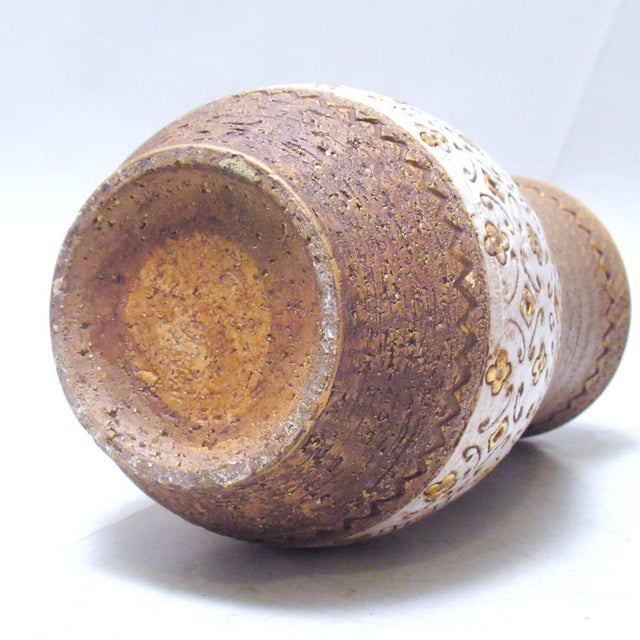 Ceramic Vase by Aldo Londi for Bitossi, 1960s For Sale - Image 7 of 8