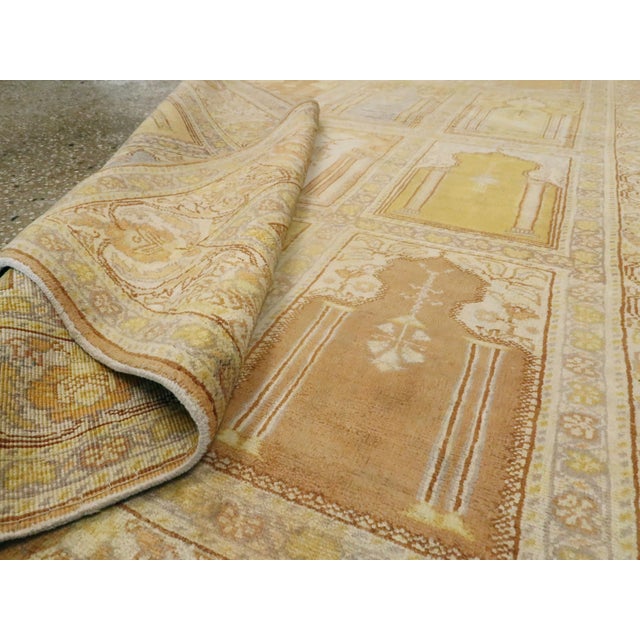 Galerie Shabab Collection Mid-20th Century Turkish Sivas Rug For Sale - Image 10 of 10