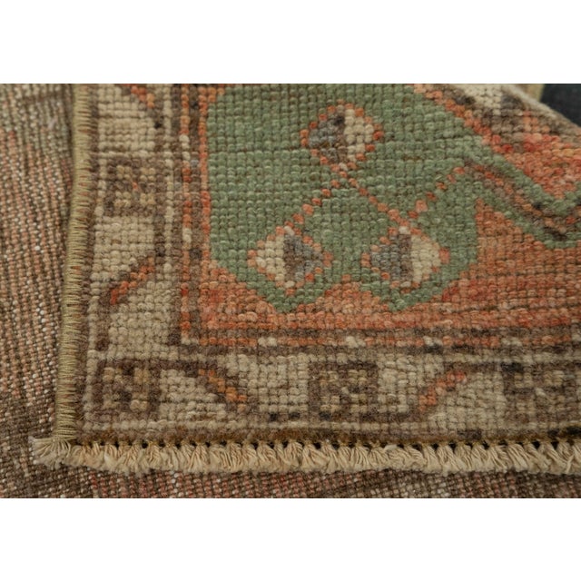 Turkish Mini Rug Oriental Hand Knotted Vintage Rug 1'6" x 3' #21209 For Sale In Houston - Image 6 of 8