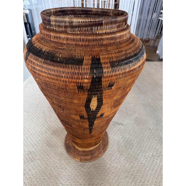Vintage Rattan Urn With Lid For Sale In Jacksonville, FL - Image 6 of 6
