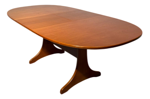 Mid-Century Modern Extendable Dining Table in Teak