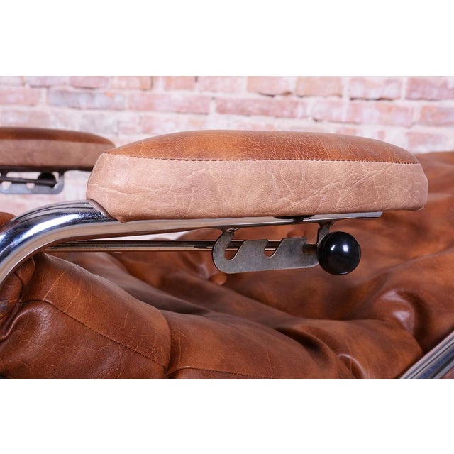 Mid-Century Rocking Reclining Armchair in Chrome by Lama, France, 1960s For Sale - Image 8 of 14