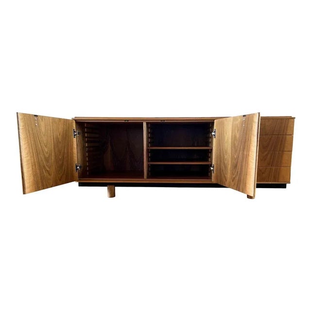 1960s 809/C Ovunque Sideboard in Walnut by Gianfranco Frattini for Bernini, 1963 For Sale - Image 5 of 11