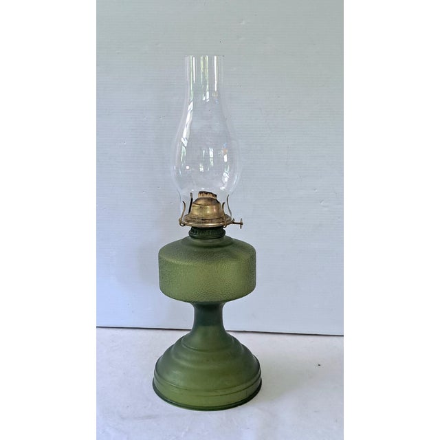 1950s Vintage Green Pebble Glass Kerosene Oil Lamp With P&a Eagle Burner For Sale - Image 5 of 12