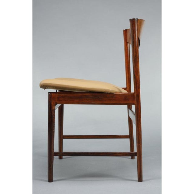 Rosewood Dining Table with Extension Leaf and Chairs by Ib Kofod-Larsen, 1960, Set of 7 For Sale - Image 13 of 18