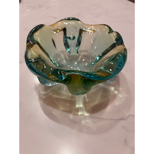 Mid-Century Modern Mid-Century Green & Turquoise Sculptural Art Glass Bowl For Sale - Image 3 of 9