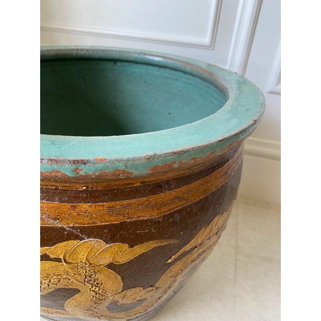 Tony Duquette Vintage 1960s Very Large Tony Duquette Style Asian Brown Dragon Egg Pot For Sale - Image 4 of 11