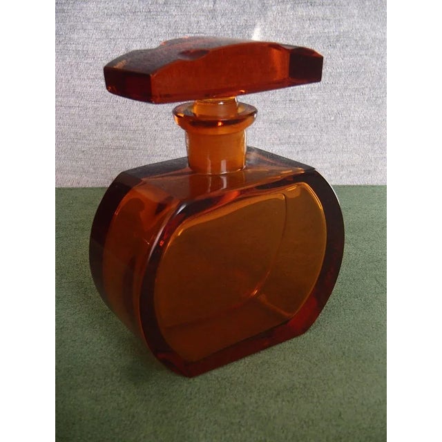 Art Deco Dressing Table Set Box & Brown Glass Perfume Bottle, 1930s, Set of 2 For Sale - Image 4 of 18