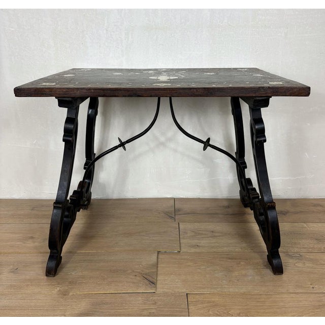 Spanish Baroque Style Side Table with Floral Marquetry Top and Ebonized Base, 1930 For Sale - Image 10 of 15