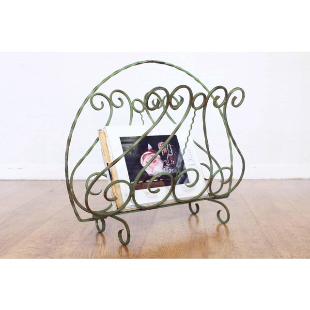 Metal reviews of the 60s. This large door reviews in curved metal with floral shapes is really original. In general, we do...