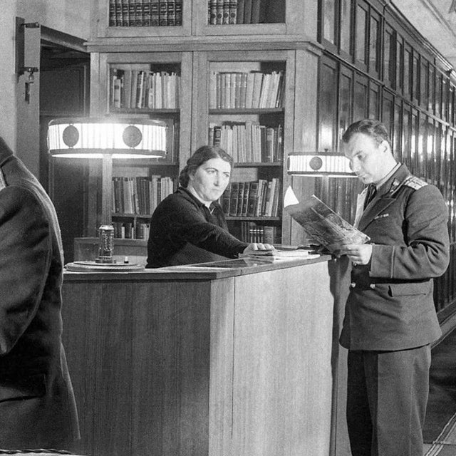 Soviet Admiral Desk Lamp, 1940s For Sale - Image 9 of 11