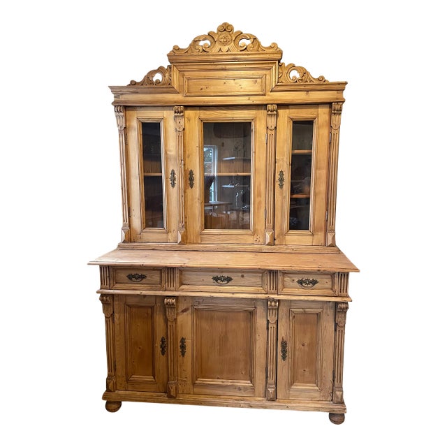 European Scrubbed Pine Hutch For Sale