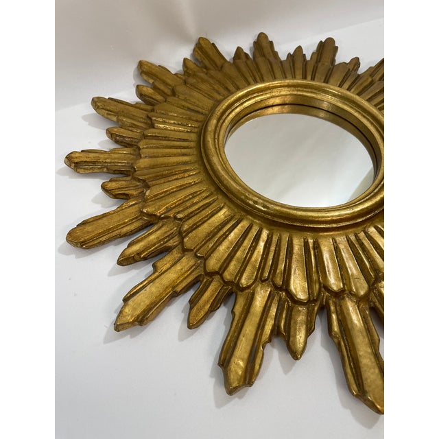 Wood 1970s Mid Century Modern Italian Florentine 20" Gilded Sunburst Wall Mirror For Sale - Image 7 of 18