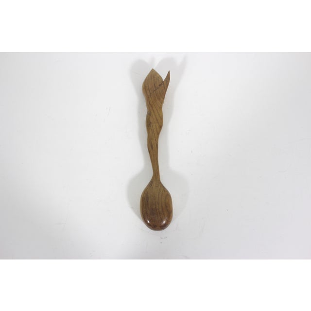 Wood Early 20th Century Hand Carved Wood Spoon Folk Art Treen Welsh Love Spoon Calla Lily For Sale - Image 7 of 9