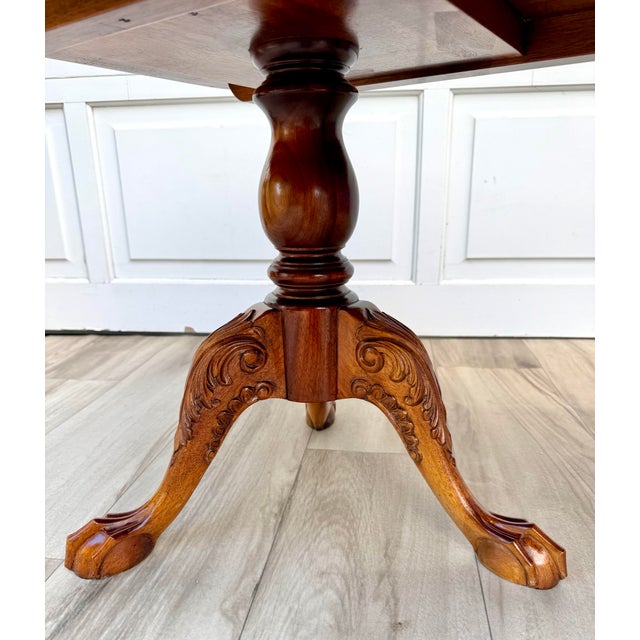 English English Georgian Revival Burl Veneer Coffee Table With Double Pedestal Base For Sale - Image 3 of 18