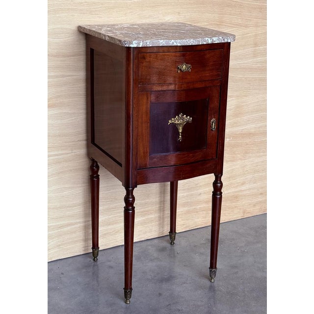 Art Nouveau Mahogany Nightstands with Marble Top, 1900s, Set of 2 For Sale - Image 3 of 11