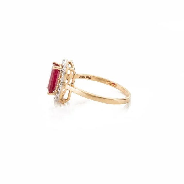 Contemporary Ruby Cocktail Ring Size 7 For Sale In New York - Image 6 of 8