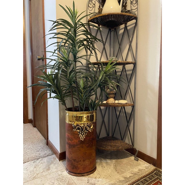 Mid 20th Century Italian Hammered Brass and Copper Umbrella and Stick Stand For Sale - Image 17 of 17