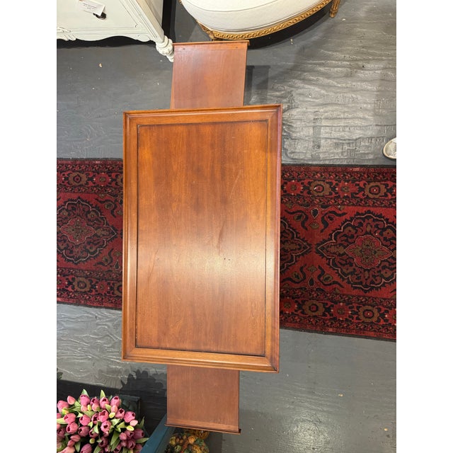 Wood Mid 20th Century Vintage Eldred Wheeler Cherry Wood Queen Anne Tea Table For Sale - Image 7 of 8