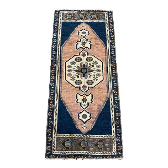 Turkish Yastik Rug 1'6" x 3'5" For Sale