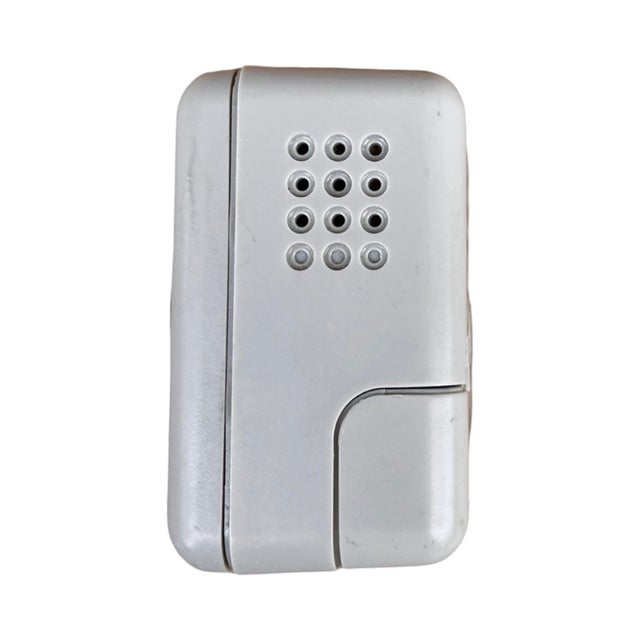 Mid-Century Modern Small Gray, Electric Alarm Clock Elite Germany 1980s For Sale - Image 3 of 11