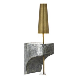 Anne-Marie Barton by Visual Comfort Signature Runia 49" Sculpted Side Table Floor Lamp in Eclipse with Mottled Brass For Sale