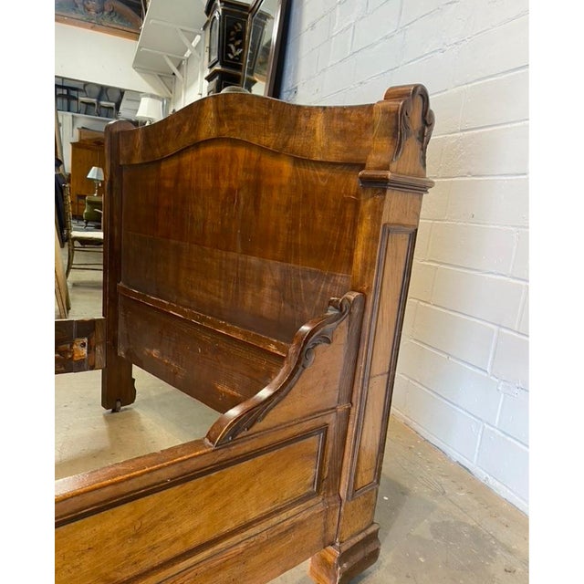 Pair of French Louis Philippe Burl Walnut Daybeds, Circa 1880 For Sale - Image 4 of 6