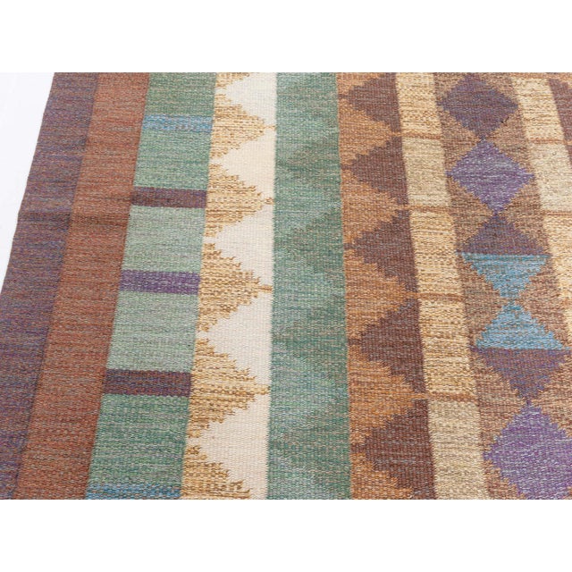 Mid-Century Modern Doris Leslie Blau Vintage Swedish Flat Weave Rug Signed with Initials 'IV' For Sale - Image 3 of 9