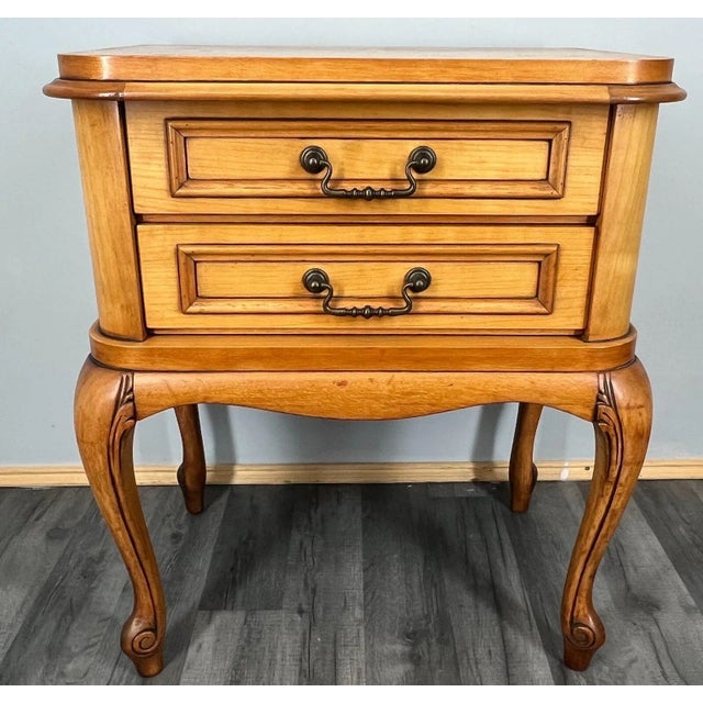 French Louis XVI Bedside Table For Sale - Image 3 of 12