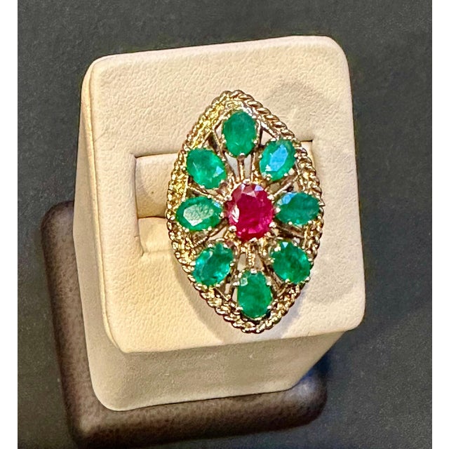 2 Ct Natural Emerald, 1 Oval Ruby Cocktail Marquise Shape Ring 14 Kt Yellow Gold For Sale - Image 10 of 18