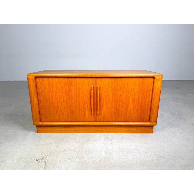 Mid-Century Modern Mid-Century Commode in Teak For Sale - Image 3 of 9