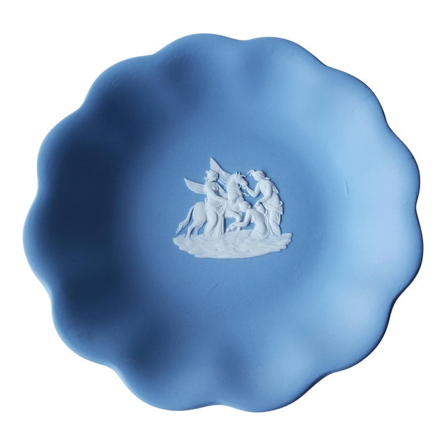Vintage Wedgwood Blue Jasperware Catchall For Sale