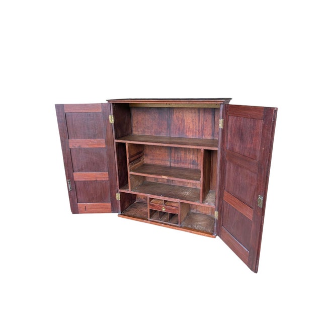 American Early 20th-Century Desktop Specimen & Document Cabinet With Working Key For Sale - Image 3 of 18