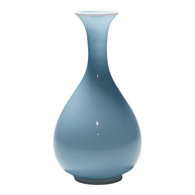 Tomaso Buzzi for Venini Vase in Light Blue and Lattimo Glass Ca. 1933 For Sale